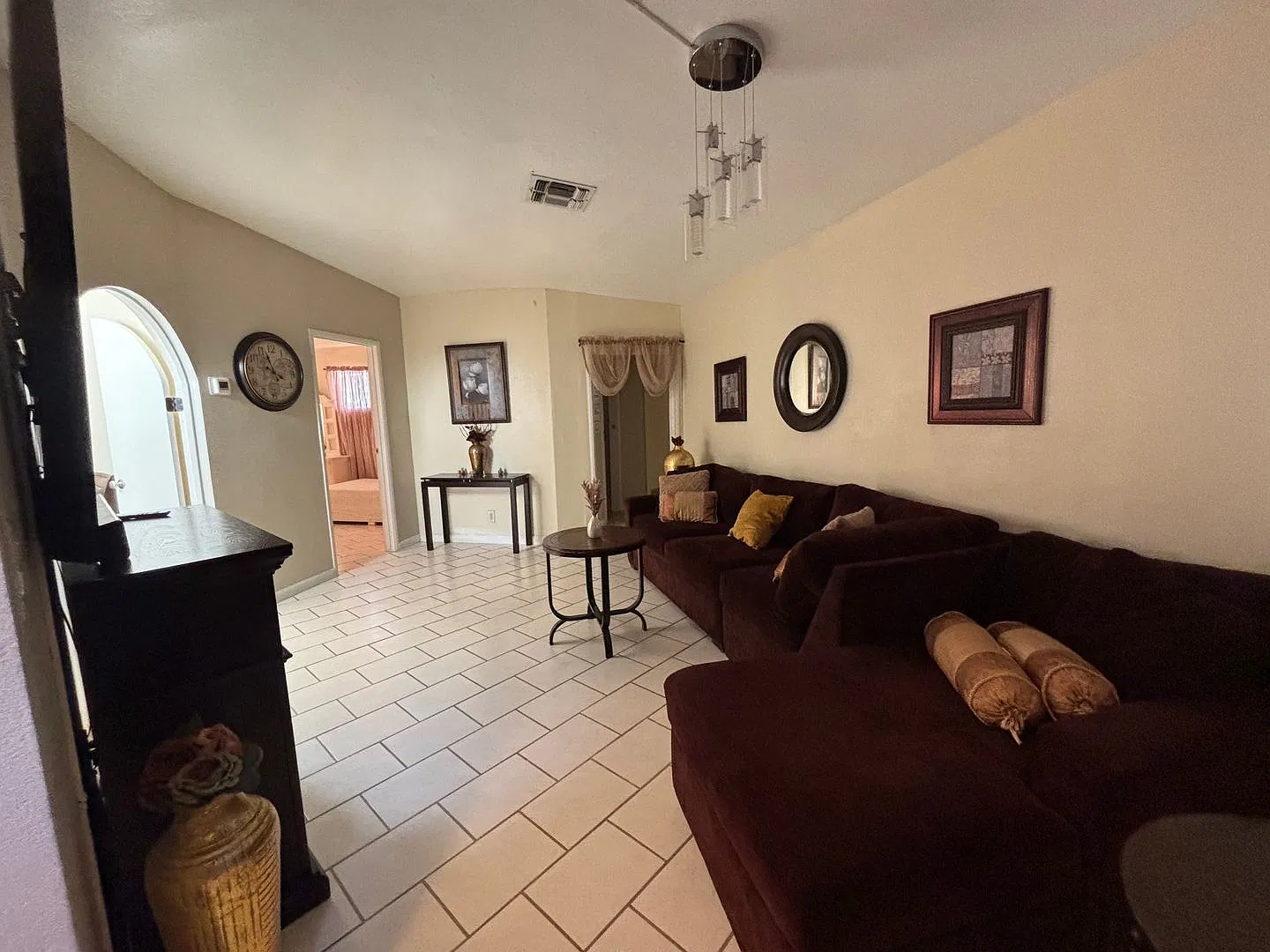 Perfect Two Bedroom Home Now Available!! — Photo 4