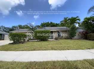 2512 SW 4th St, Boynton Beach, FL 33435