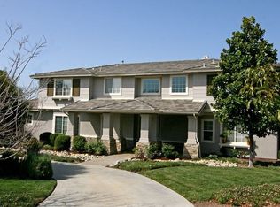 1015 Belleville Ct, Claremont, CA 91711