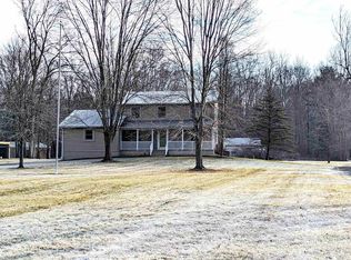 22613 Dickinson Rd, New Boston, MI 48164