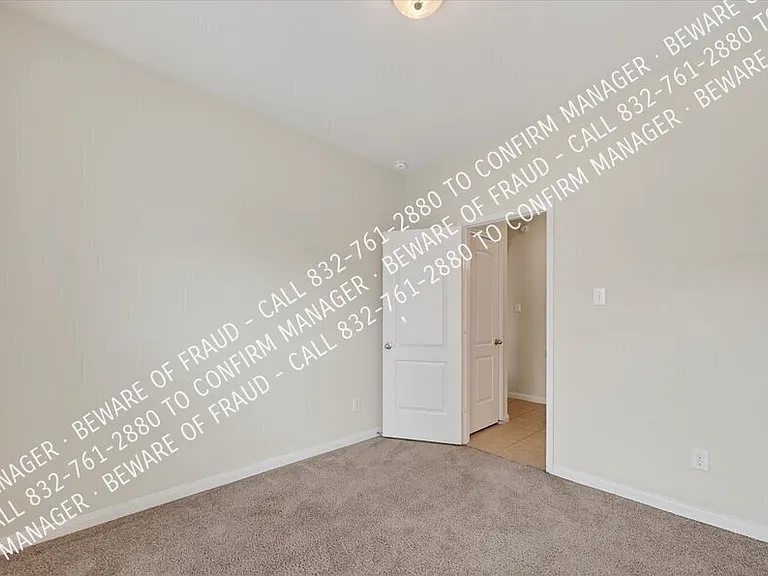 2126 Redbud Dr — Photo 10