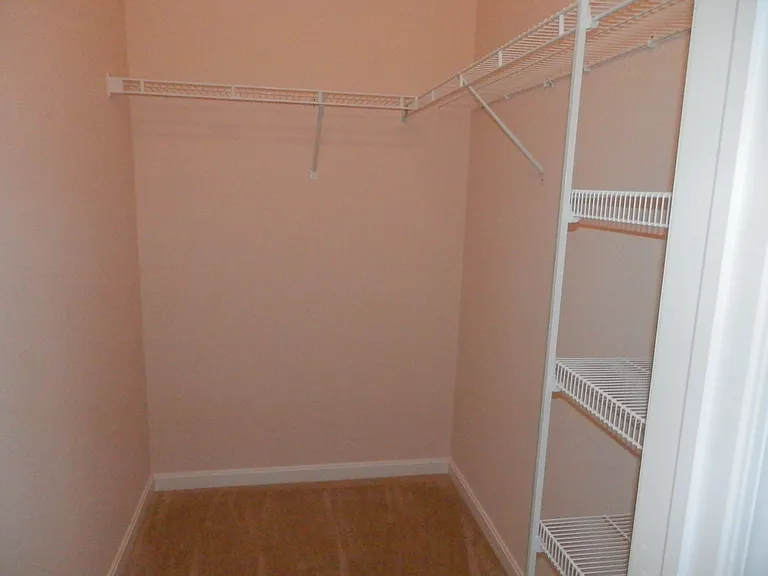 Aquamarine Apartments — Photo 86