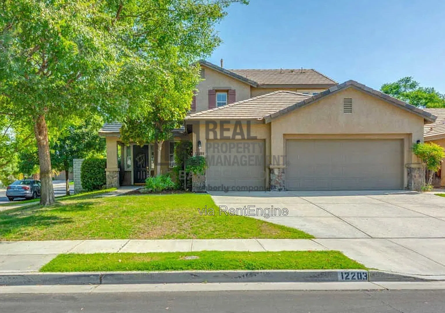4 bed, 3.0 bath, 2256 sqft, $2,900 — Photo 1