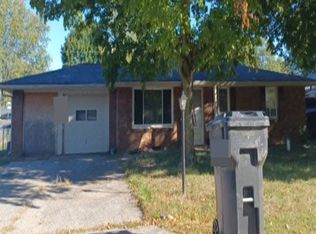 718 Belzer Dr, Anderson, IN 46011