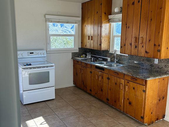 4th image of 8545 Rose Eden Dr