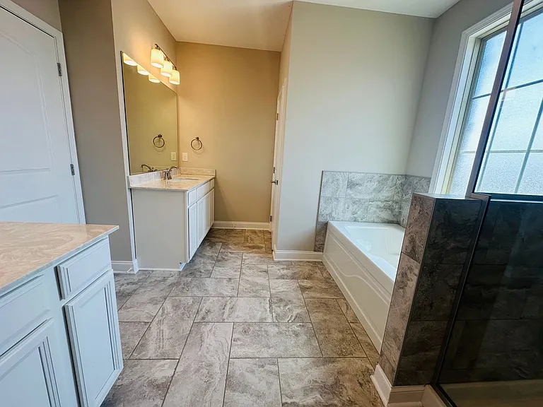 6311 Lantern Ridge Ln — Photo 21