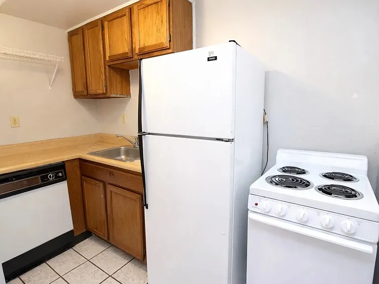 1-Bedroom (Unit A)
