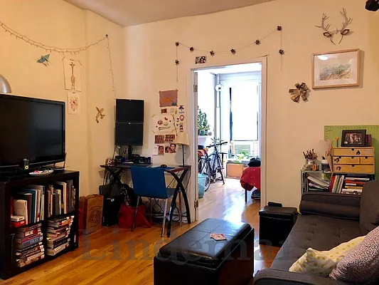 Rented by Lindemar LLC | media 35