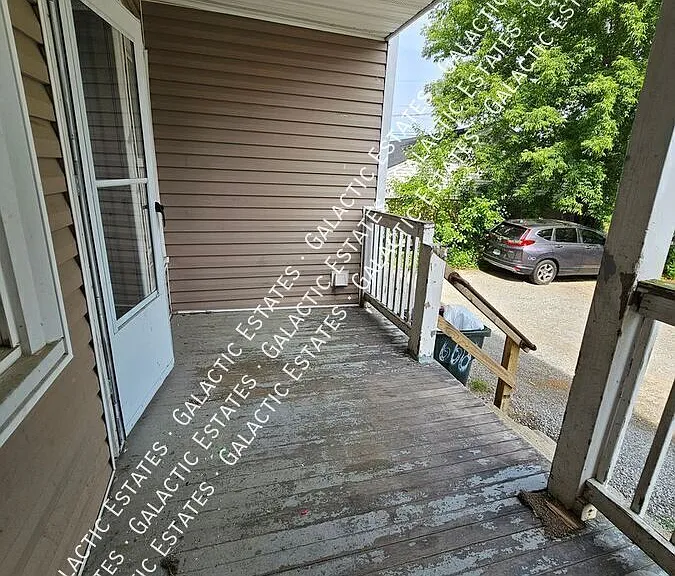 668 Harvard St #1 — Photo 3
