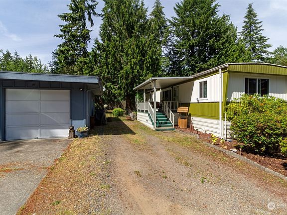 2nd image of 6521 SE Mile Hill Drive #15