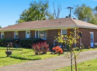 224 Sewell Dr, Clarksville, TN 37042