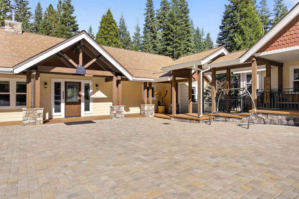 311 Manzanita Drive 4