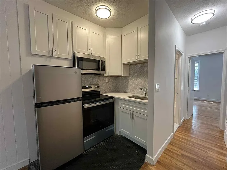 11 Cazenove St #1 — Photo 6