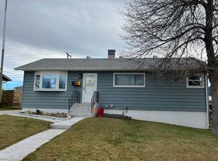 1940 Arizona Ave, Sturgis, SD 57785