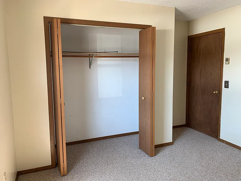 1112 Devney Dr #2 — Photo 6