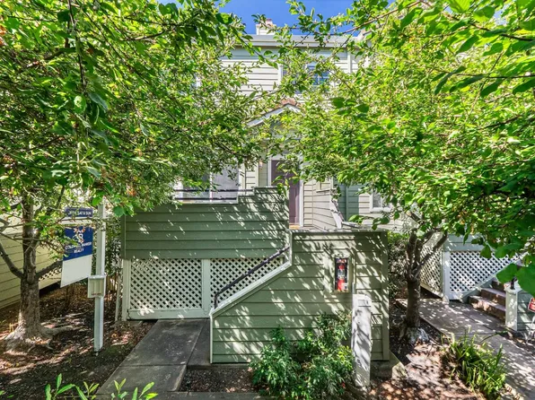 1151 La Rochelle Ter Unit B, Sunnyvale, CA 94089