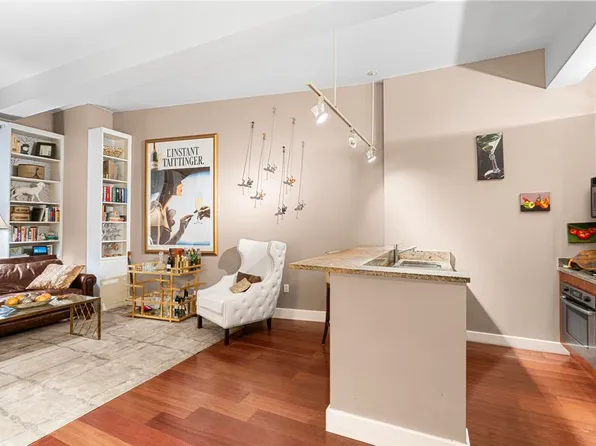 80 John Street image 2 of 9