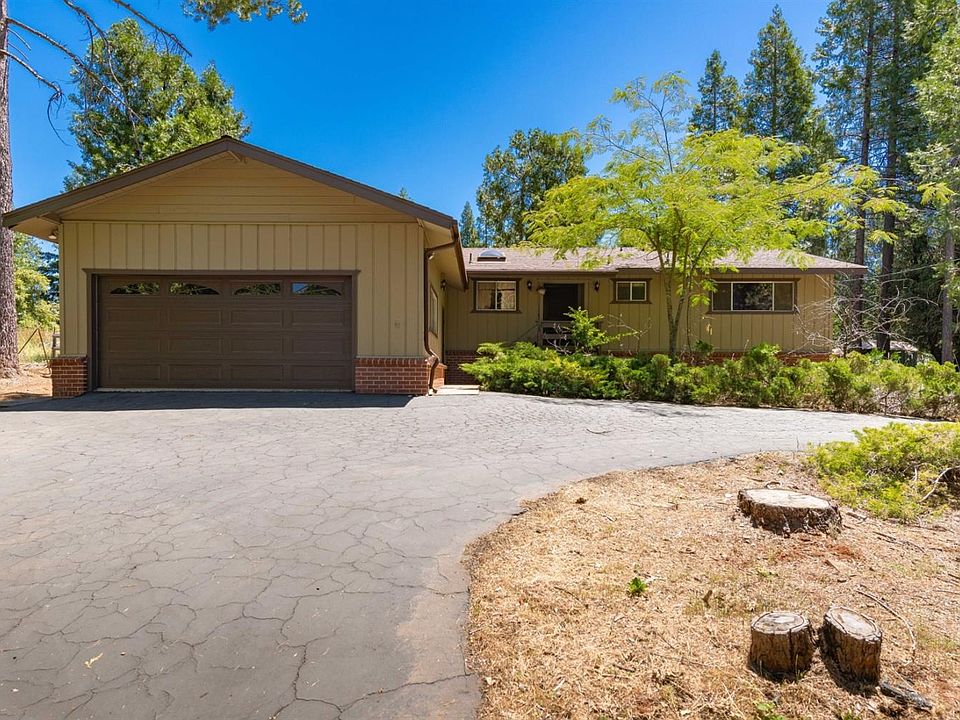 1st image of 16566 Cedar Heights Dr