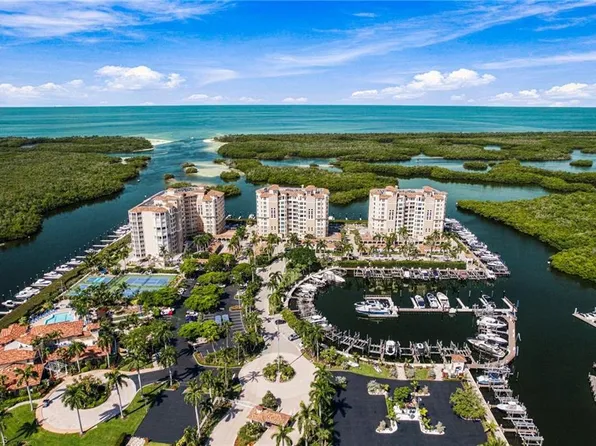 425 Dockside DR #703, NAPLES, FL 34110