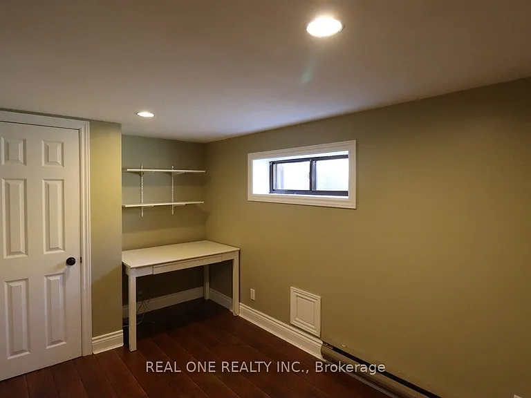 130 Mayfield Dr — Photo 23