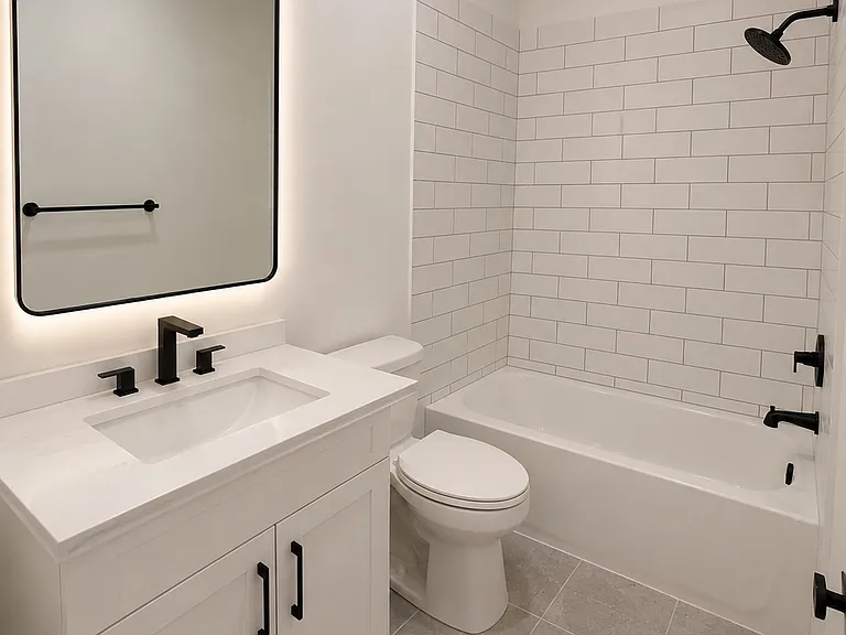 955 W Washington St — Photo 10