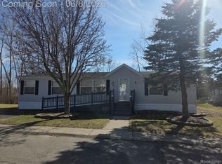 167 Laurel Leah, Oxford, MI 48371