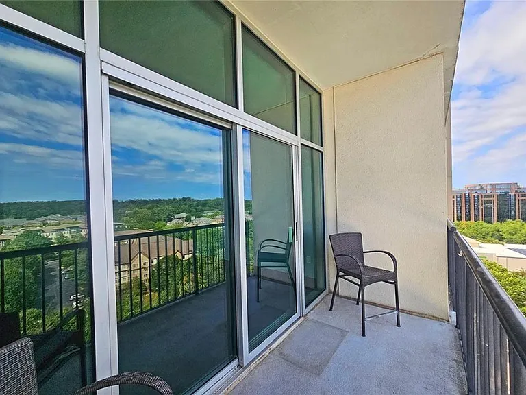 4561 Olde Perimeter Way NE #1607 — Photo 29