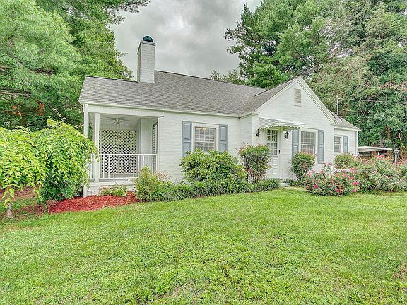 2nd image of 161 Mountain View Dr