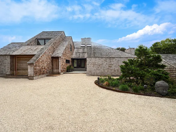 95 Jobs Ln, Bridgehampton, NY 11932