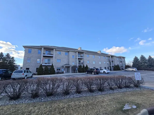 210 Fairview Circle, Waunakee, WI 53597