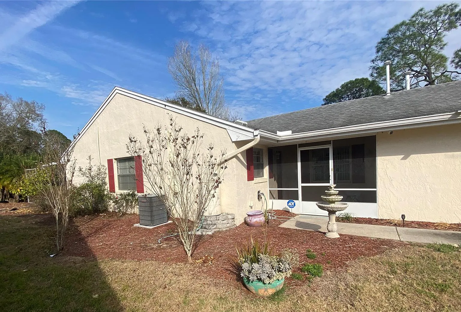 2 bed, 988 sqft, $1,650 — Photo 3
