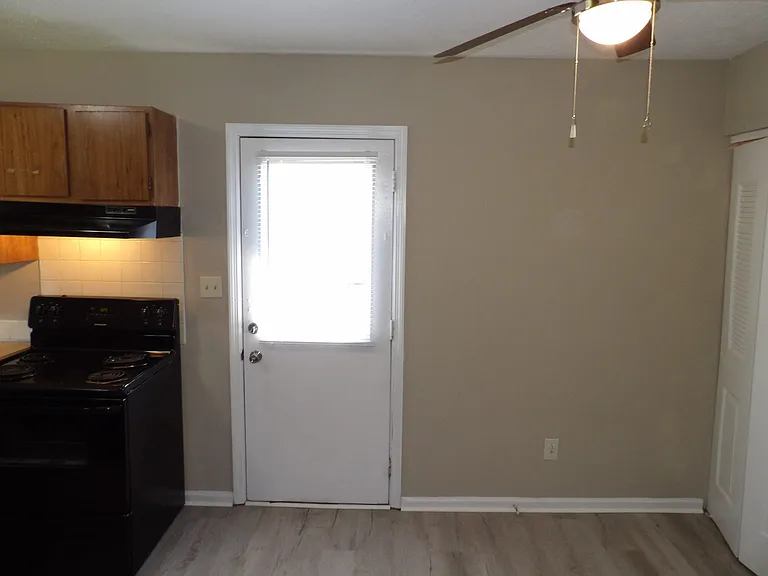 115 Potomac Ct #A — Photo 11