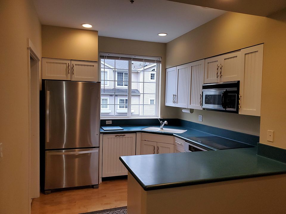 1st image of 2080 132nd Ave SE APT 808