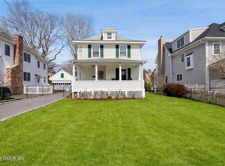 16 Kent Pl, Cos Cob, CT 06807