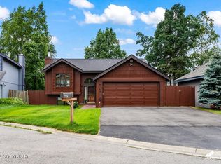 9140 Chipwood Cir, Anchorage, AK 99507