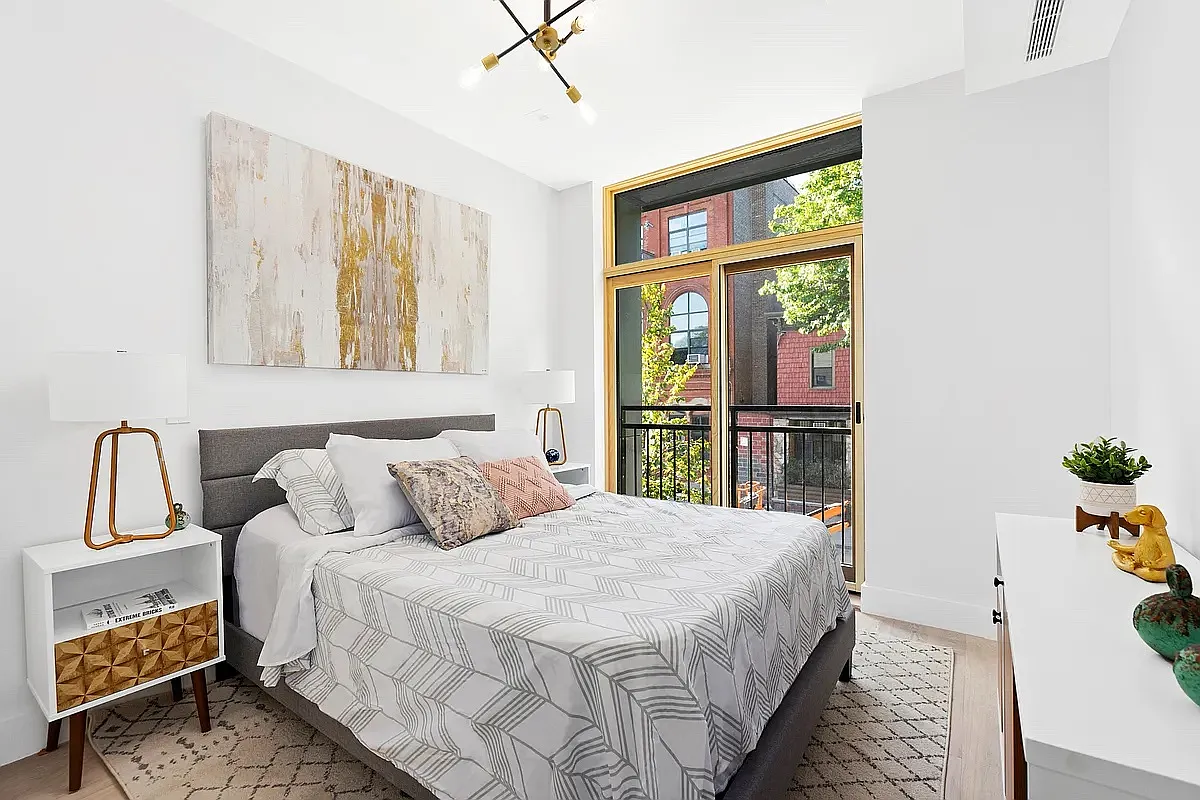 20 Arion Place — Photo 4