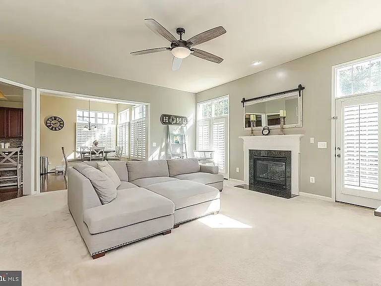 113 Setting Sun Ct — Photo 15