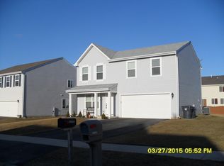 39893 Torry Ln, Beach Park, IL 60083