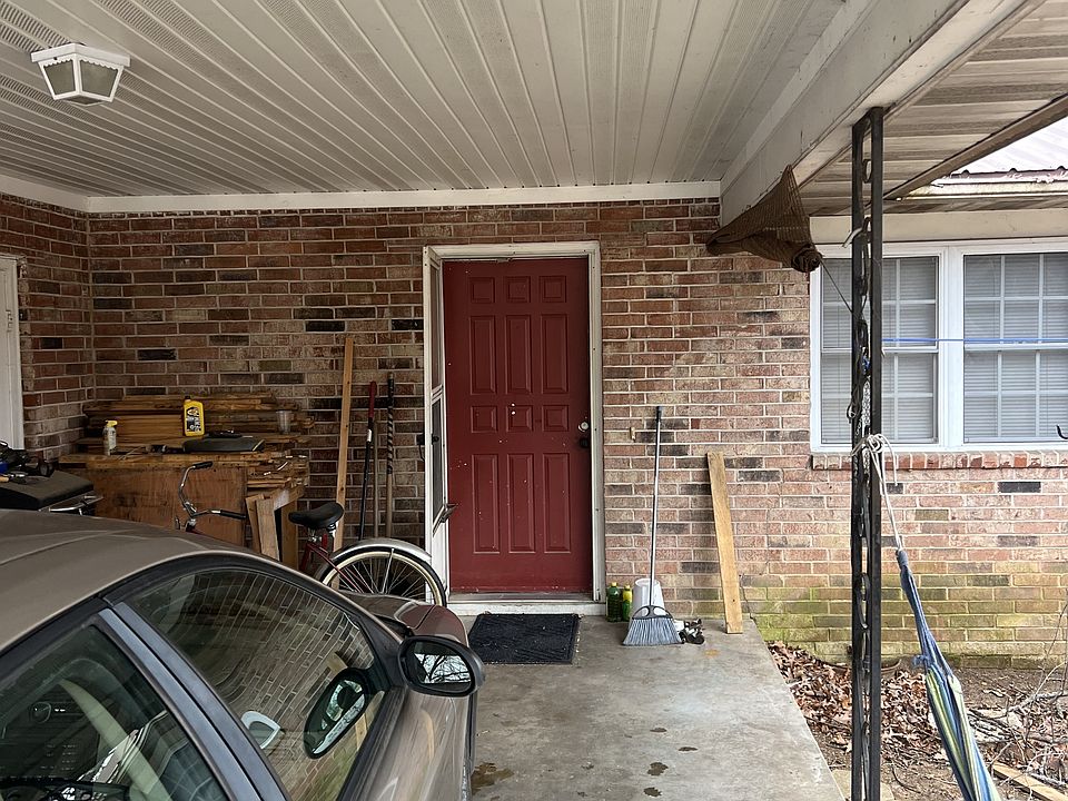 1st image of 902 Coley Dr #902