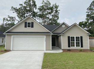 410 Peters St, Hahira, GA 31632