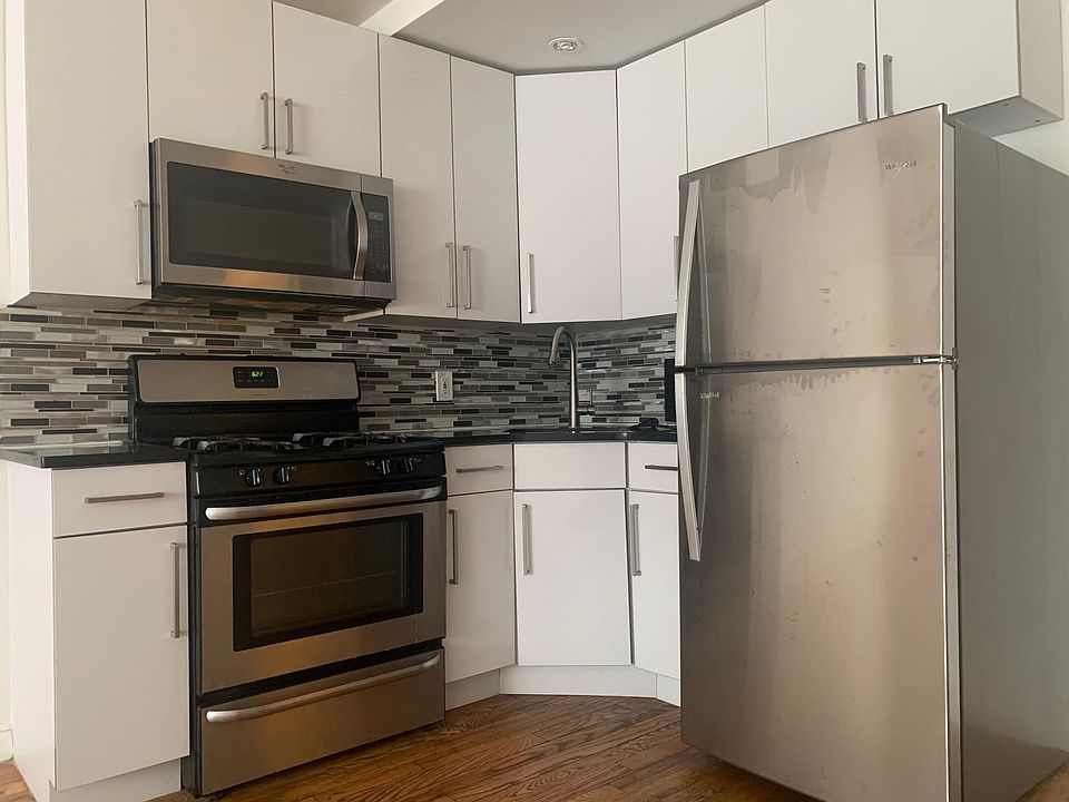 1st image of 122 Beach 27 St