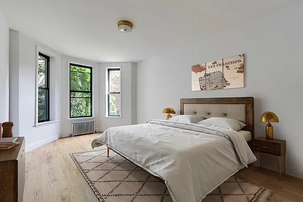 Rented by Compass | media 14