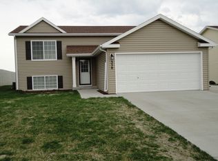 338 Maple Pointe Blvd, Mapleton, ND 58059