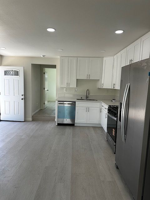 1st image of 719 Caballo Ave #B