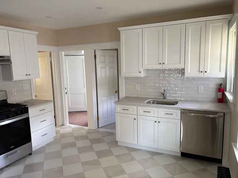 26 Mill St — Photo 2