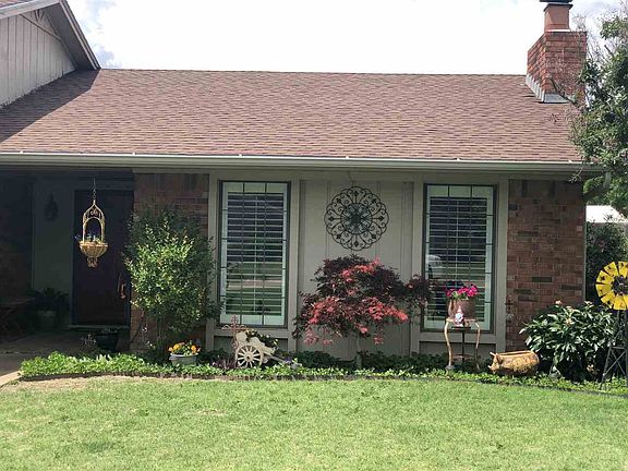 3rd image of 914 Quail Creek Dr
