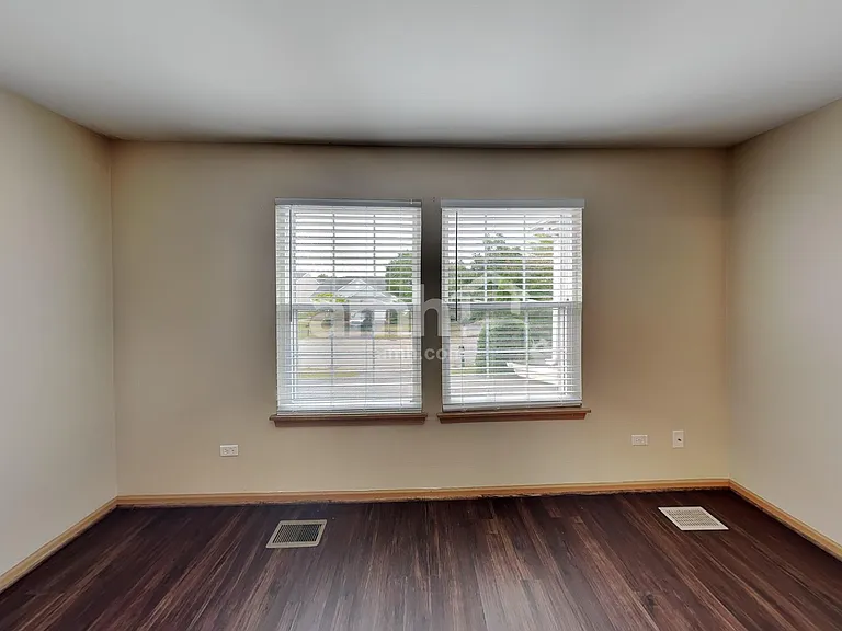 2505 Paradise Cir — Photo 11
