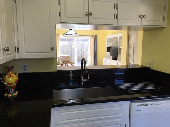 5th image of 2530 E North St Unit 11-E
