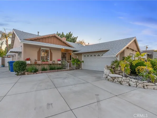 16066 Gresham St, North Hills, CA 91343