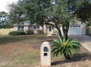 1951 Alamanda Ct, Navarre, FL 32566